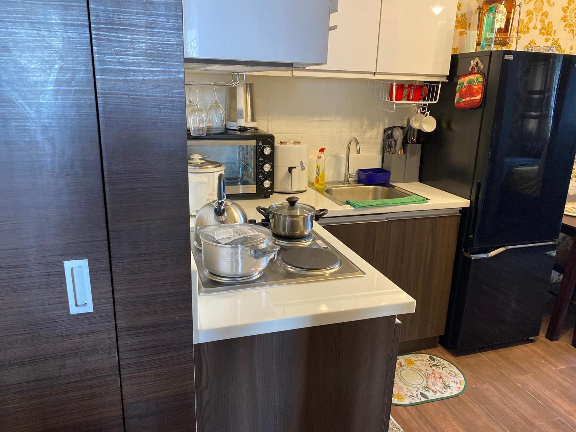 Apartment Luxury Urban Bliss-stylish 3 Bedroom 4room Makati Oasis In Air *